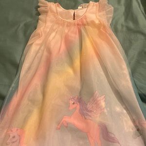 Only worn once! Like new tulle Dress from H&M Size 6-7